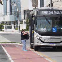 BC lança edital pra ônibus gratuito por mais três anos