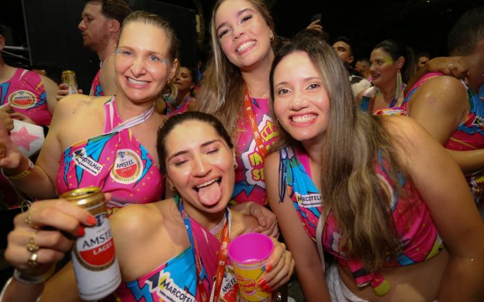 Loja física do Inimigos da Segunda funciona no NY Food Lounge, na avenida Brasil (Foto: Divulgação)