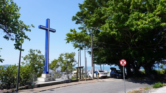 Projeto prevê transformar Morro da Cruz em complexo turístico (Foto: João Batista)