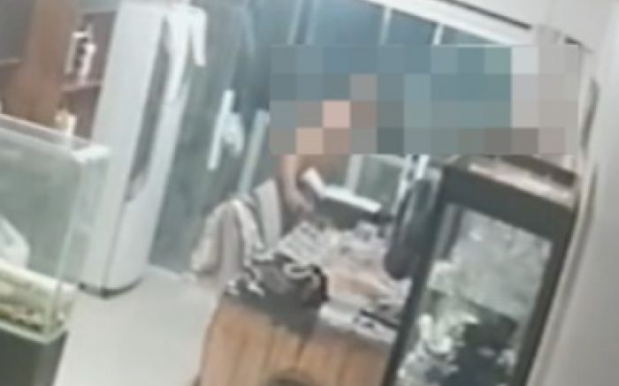 Decisão judicial determinou que homem não pode mais andar armado (Foto: Reprodução)