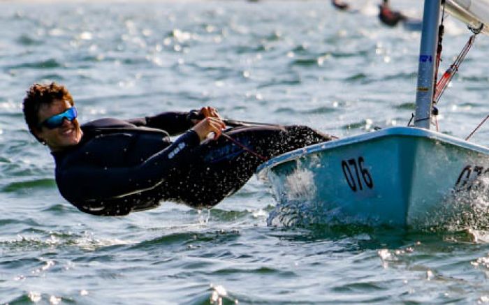 Velejador algarvio termina em 6º no Mundial de Juniores de ILCA6