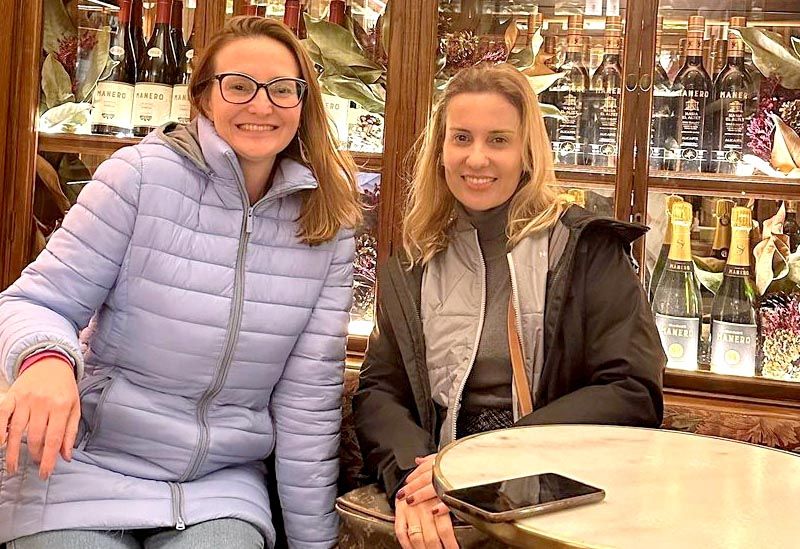  SAMARA TOTH VIEIRA, diretora geral, e FRANCIELE MARCON, diretora de redação do nosso DIARINHO, estão na Europa, onde acompanharam a largada da maior regata transoceânica do mundo, a The Ocean Race