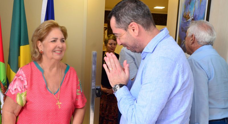 O vereador de BC e ex-secretário de Educação, Marcelo Achutti, o Quero-Quero (MDB), esteve em Joinville pedindo a bênção da senadora Ivete Silveira (MDB) pra campanha à majoritária (foto: divulgação)