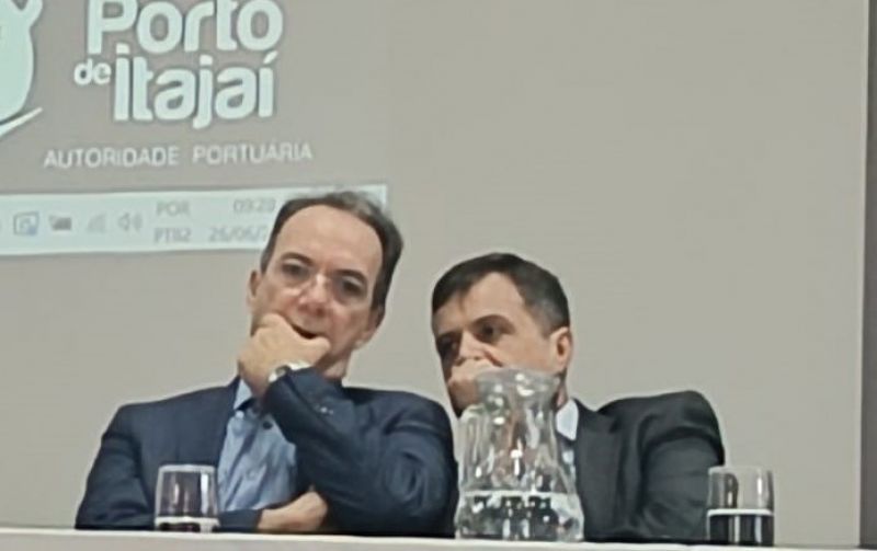 Porto de Itajaí. Níkolas Reis defende que Décio Lima (PT) e o prefeito eleito de Itajaí, Robison Coelho (PL), dialoguem sobre o que é melhor pra Itajaí  (foto: divulgação)