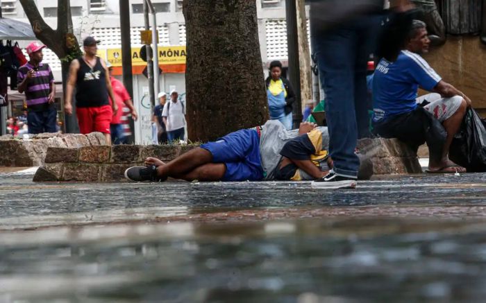 Aumento de moradores de rua será debatido na Alesc