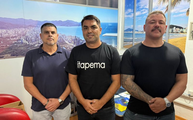 Prefeito de Itapema, Alexandre Xepa (PL), nomeia o tenente-coronel Éder Jaciel de Souza Oliveira para liderar a recém-criada pasta de Articulação e Combate à Corrupção, e o tenente-coronel Alfredo Knoblauch como corregedor da Guarda Municipal (foto: divulgação)