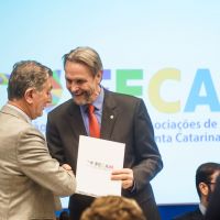 Carta da Fecam pressiona Congresso