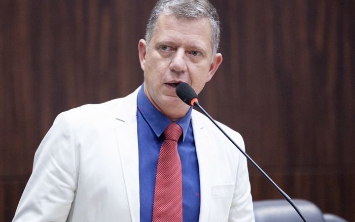 Angioletti dá sua versão