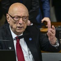 Senador Amin não acredita em urna eletrônica