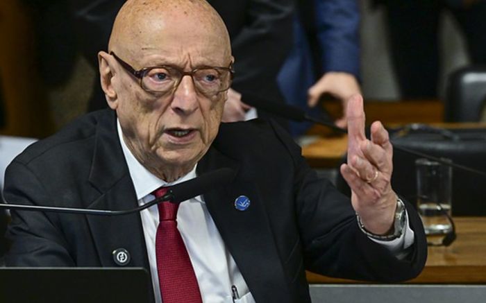 Senador Amin não acredita em urna eletrônica
