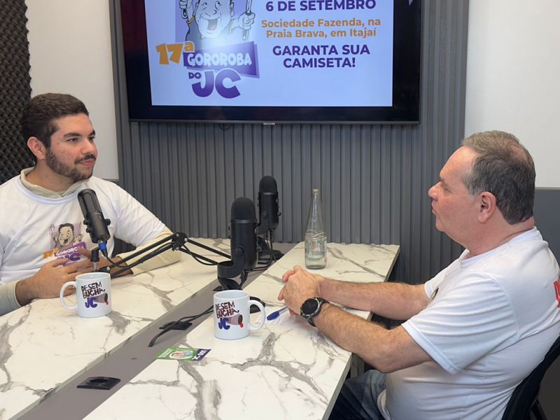 O presidente da casa do povo de Camboriú, Marlon Borsatto (MDB), participou de um papo com o socadinho escriba. Assista no canal Desembucha JC, no YouTube