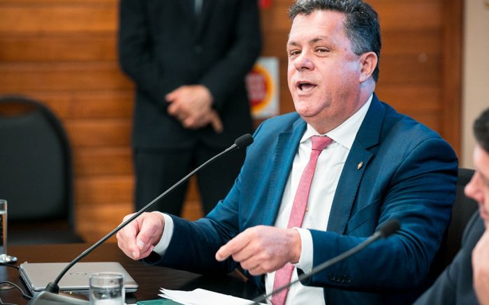Deputados Ivan Naatz alerta que tem bandido no meio político