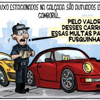 Carrões de luxo autuados em Balneário Camboriú