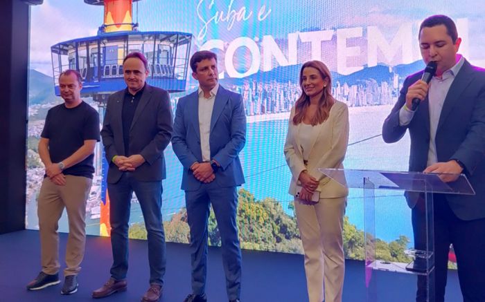 Calebe faz bico como secretário de Itajaí