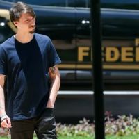 Jair Renan faltou a Câmara para visitar o pai na prisão