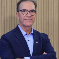 Pesquisa Neokemp: O irônico cenário para o Senado em SC