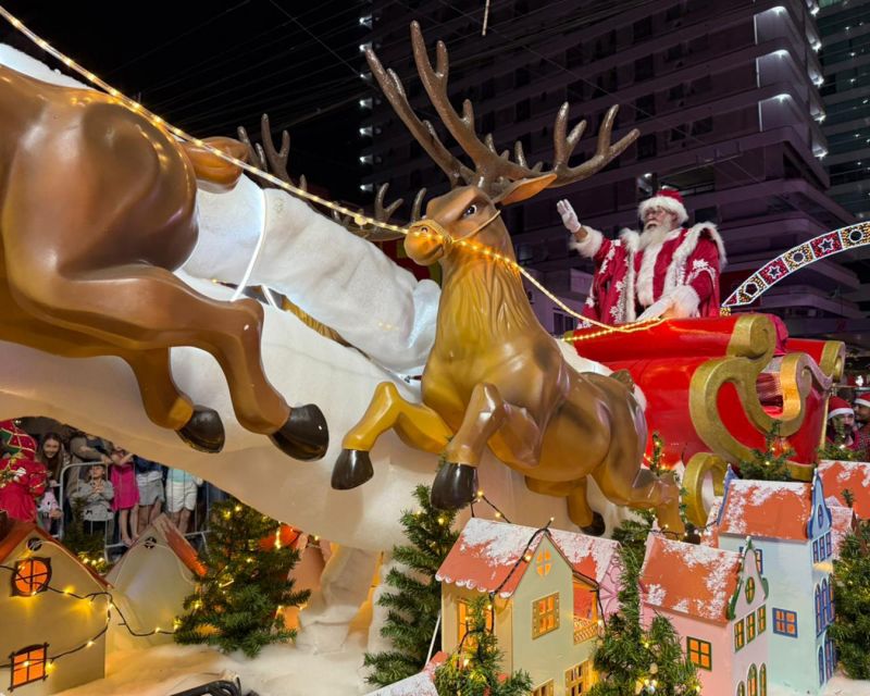 O Natal de Itapema, entre o desfile e a decoração, está supimpa e custou menos de R$ 3 milhões. Enquanto em outras paragens... (foto: divulgação)