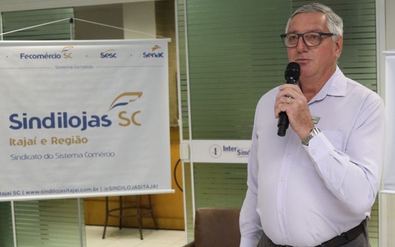 Alfonso Debatin assume a presidência do Sindilojas Itajaí e Região