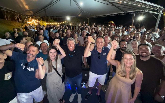 Festa do deputado CH bombou