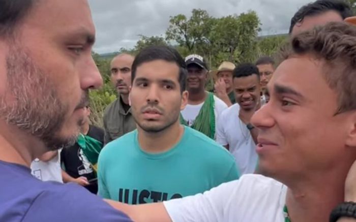 SC não está na agenda de Carlos Bolsonaro