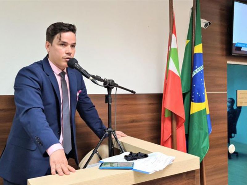 O presidente da casa do povo de Navega City, Júlio Bento (PSD), pode cair na disputa de uma cadeira na Câmara Federal, em Brasólia (foto: divulgação)