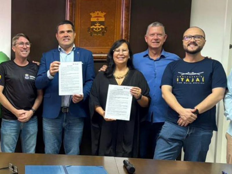 Notícia boa! Foi assinada pelo prefeito Robison Coelho (PL) a autorização para elaboração do projeto executivo do futuro Centro Olímpico de Treinamento de Itajaí