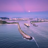 Entre marés e astros