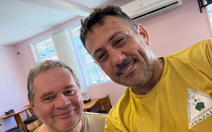 Correio Júnior visita o JC