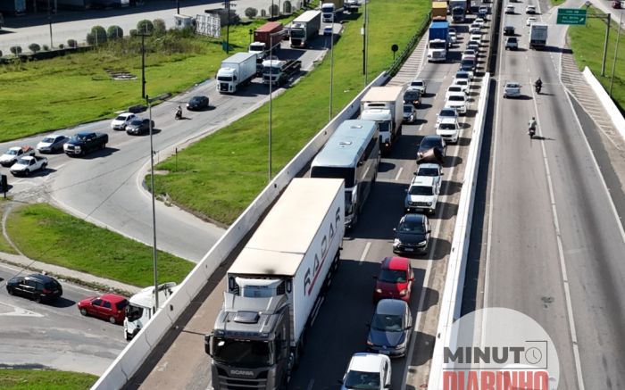 BR 101 deve receber mais de 300 mil carros neste sábado  