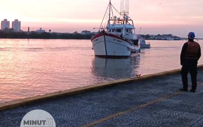 Operação apreende 60 toneladas de pescados e 14 embarcações com redes ilegais