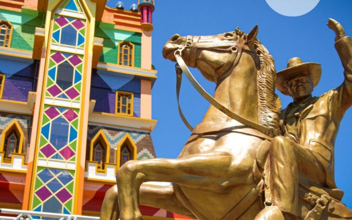 Beto Carrero ganhará hotéis, montanha-russa e maior área temática do Bob Esponja no mundo